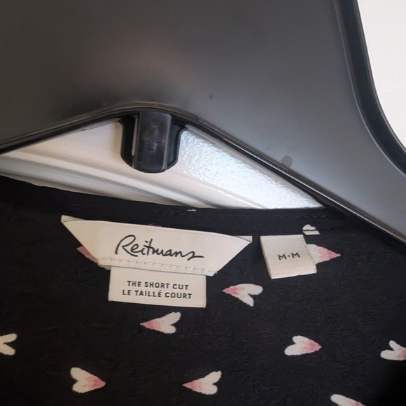 Reitmans Size Medium Black Blouse with White And Pink Hearts - Picture 6 of 7